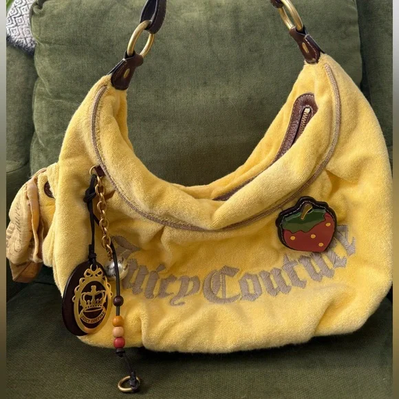 Y2K Juicy Couture Yellow Velour Strawberry Fields Gigi hobo - Picture 1 of 10